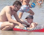 Дмитрий Шепелев отдаст сына в детский сад